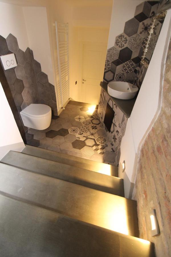 Luxury Angiolieri